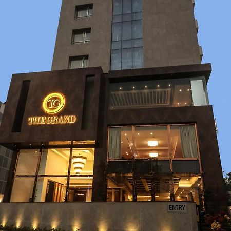 Hotel The Grand Āsansol Esterno foto