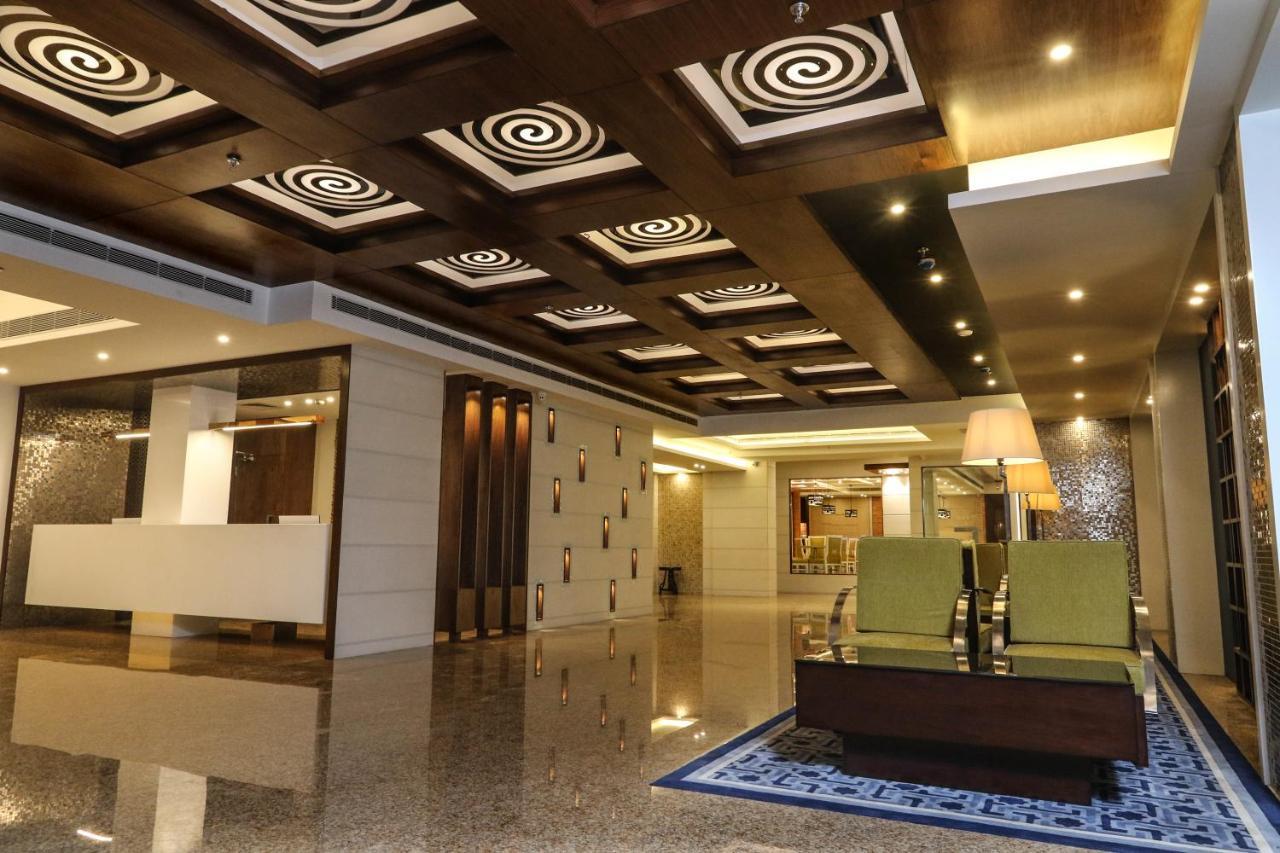 Hotel The Grand Āsansol Esterno foto