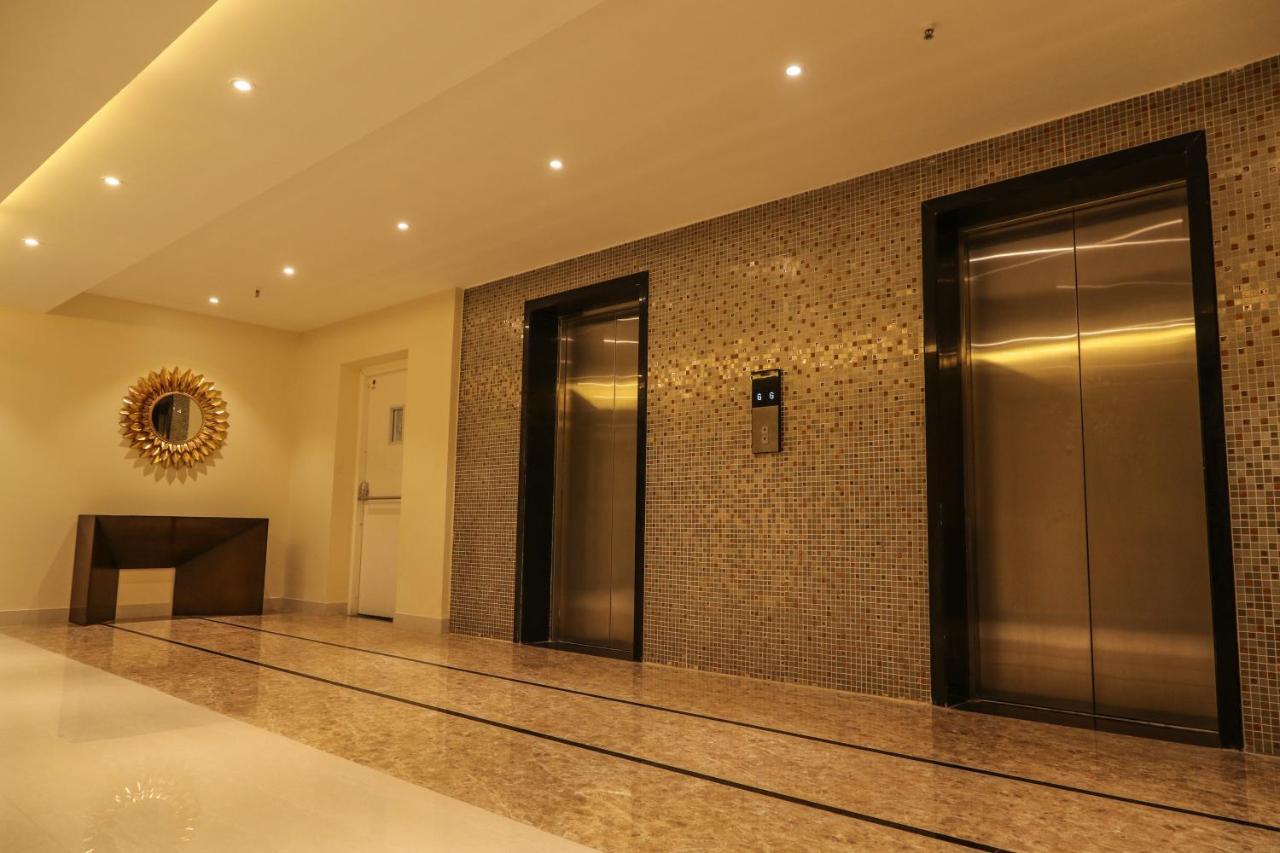 Hotel The Grand Āsansol Esterno foto